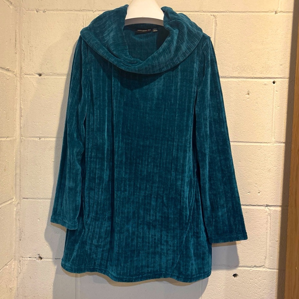 Nina Leonard green chenille tunic cowl neck sweater